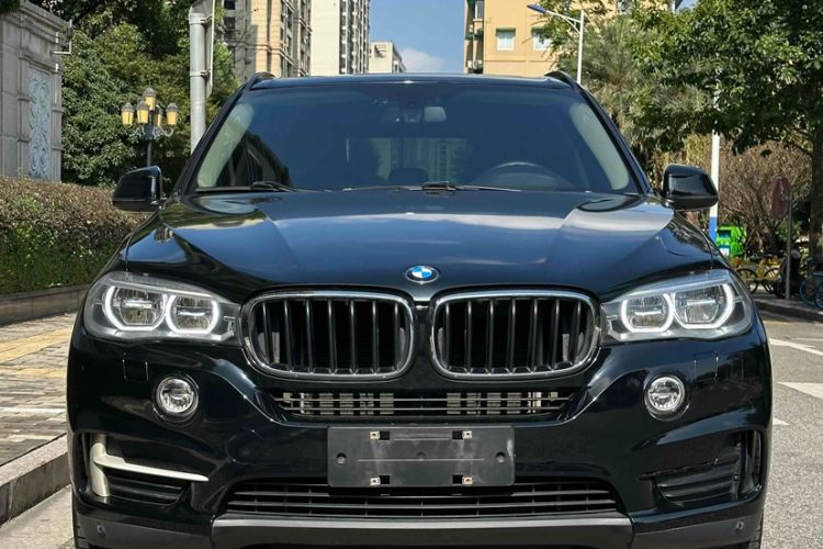 Used BMW X5 2015 xDrive28i Exterior 4