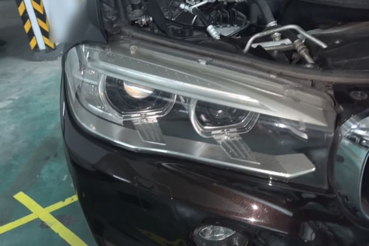 Used BMW X5 2015 xDrive28i Exterior 6