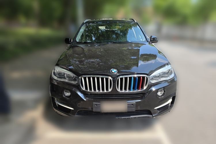 Used BMW X5 2015 xDrive35i Middle East version Front