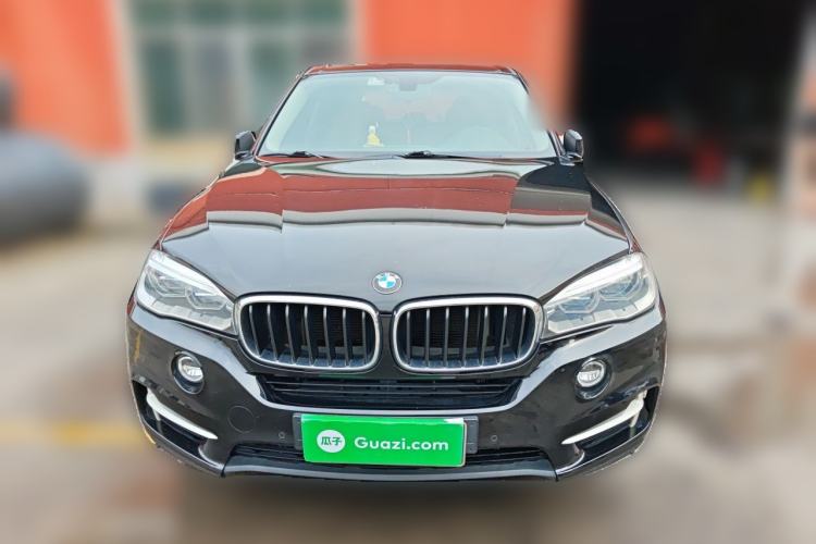 Used BMW X5 2015 xDrive35i Middle East version Front