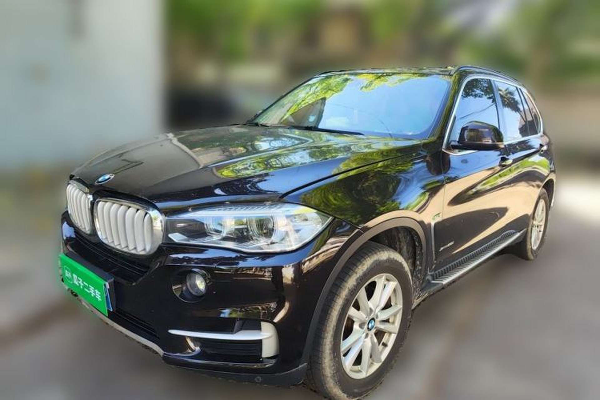 Used BMW X5  Front Left 45 Deg