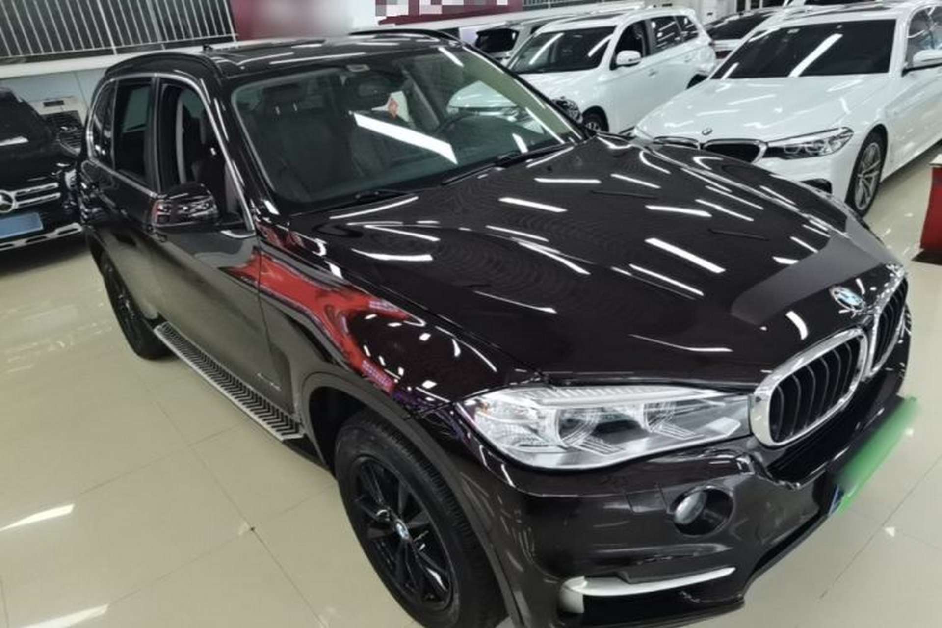 Used BMW X5 2015 xDrive28i Front Right 45 Deg