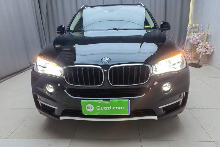 Used BMW X5 2015 xDrive35i U.S. specification Front