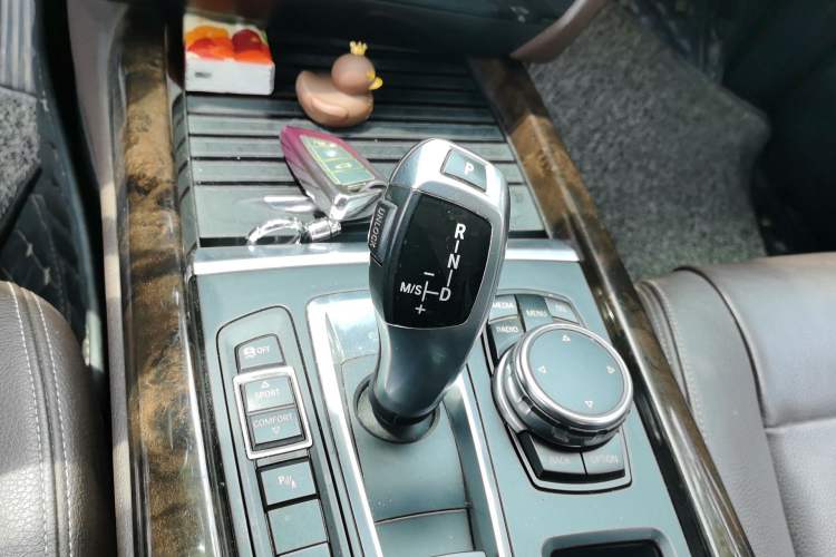 Used BMW X5 2015 xDrive28i Gear Lever