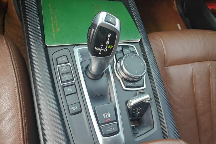 Used BMW X5 2015 xDrive35i Middle East version Gear Lever