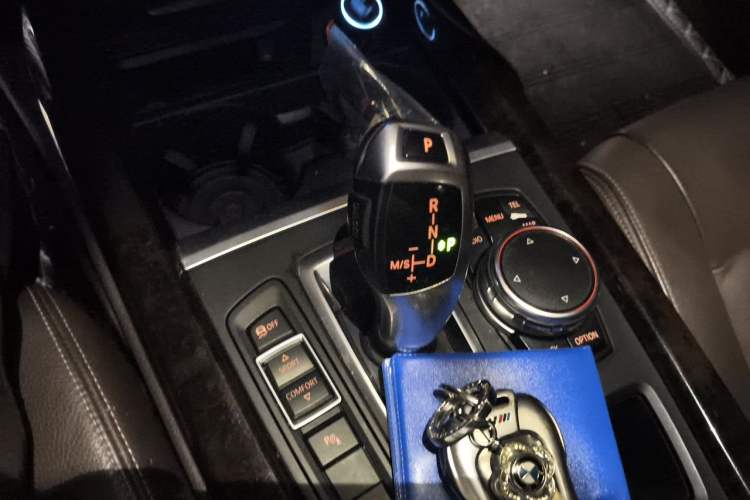 Used BMW X5 2015 xDrive28i Gear Lever