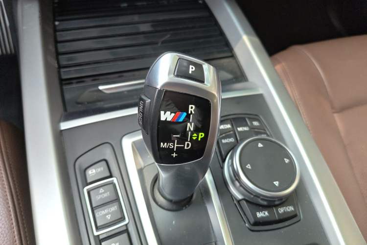 Used BMW X5 2015 xDrive35i Middle East version Gear Lever