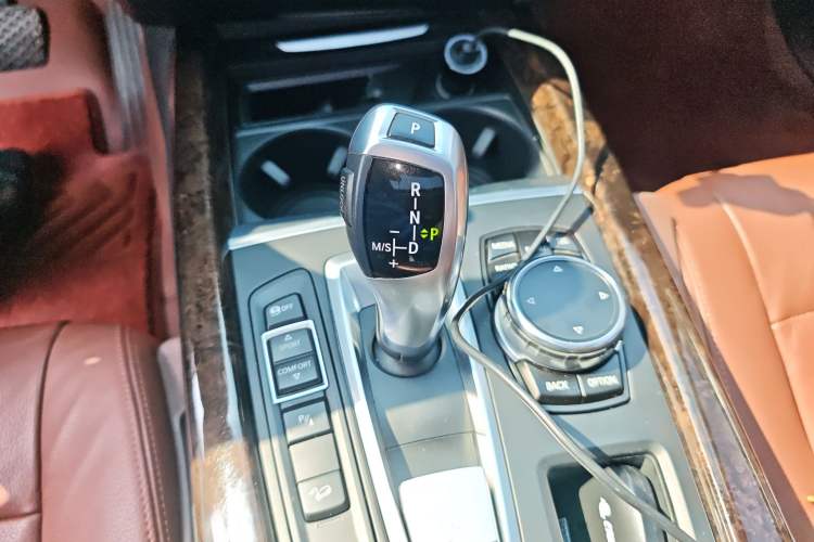 Used BMW X5 2015 xDrive28i Gear Lever