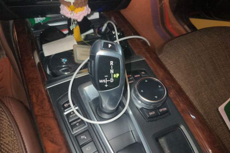 Used BMW X5  Gear Lever