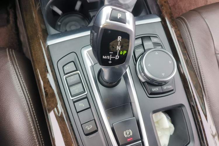 Used BMW X5 2015 xDrive28i Gear Lever