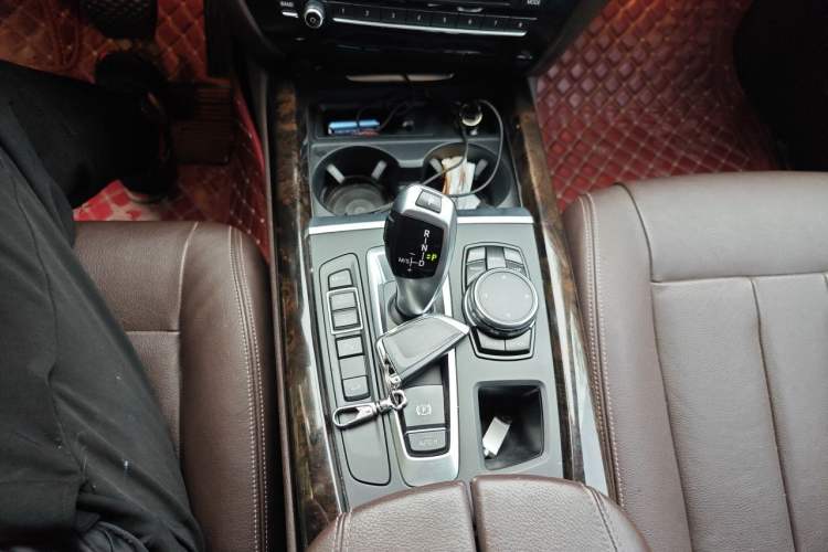 Used BMW X5 2015 xDrive28i Gear Lever