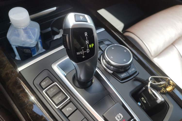 Used BMW X5 2015 xDrive28i Gear Lever