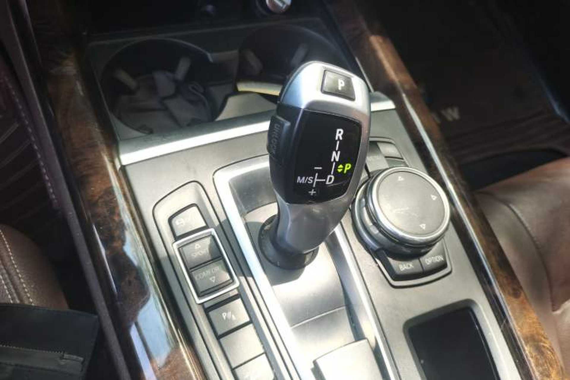 Used BMW X5  Gear Lever