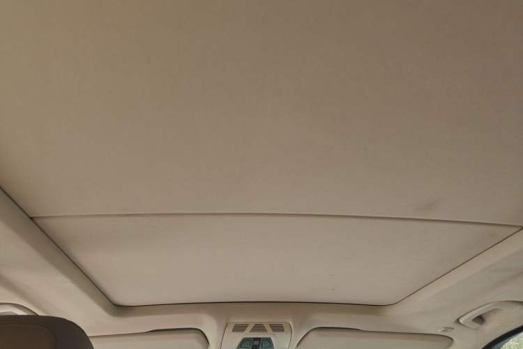 Used BMW X5 2015 xDrive35i Middle East version Headliner