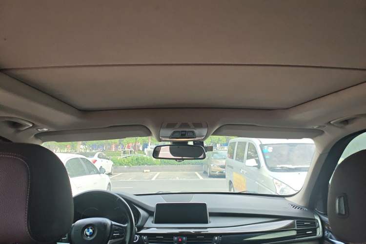 Used BMW X5 2015 xDrive28i Headliner