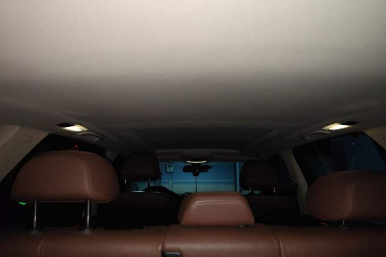Used BMW X5  Headliner