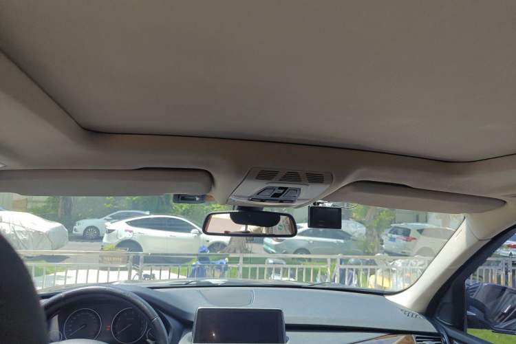 Used BMW X5 2015 xDrive28i Headliner