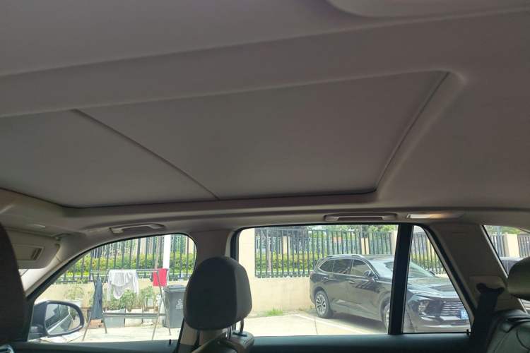 Used BMW X5 2015 xDrive28i Headliner