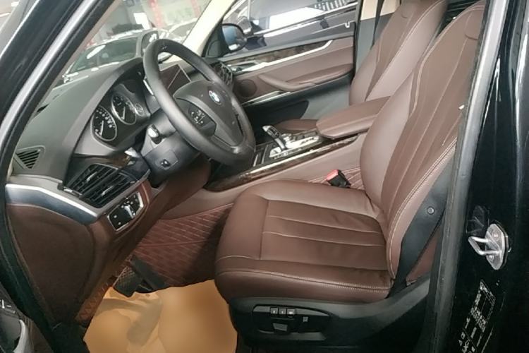 Used BMW X5 2015 xDrive28i Left Front Seat