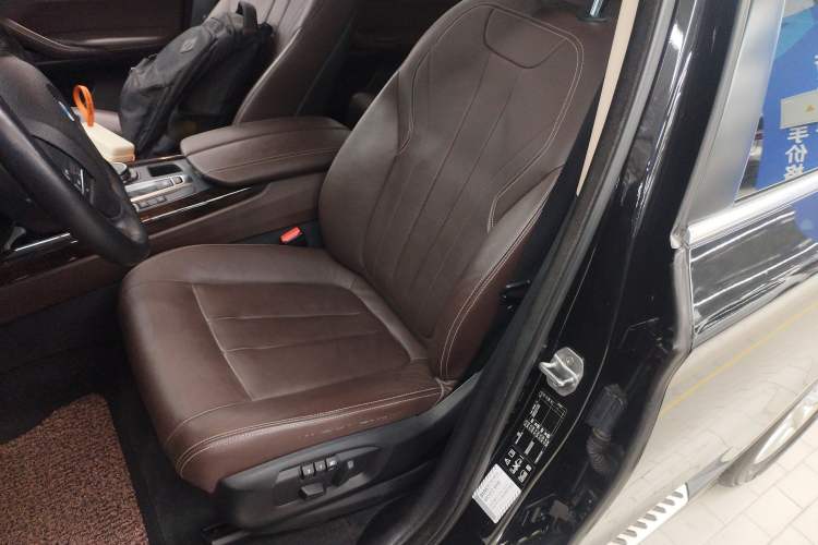 Used BMW X5 2015 xDrive28i Left Front Seat
