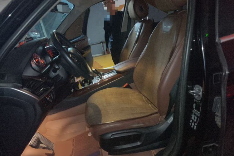 Used BMW X5  Left Front Seat