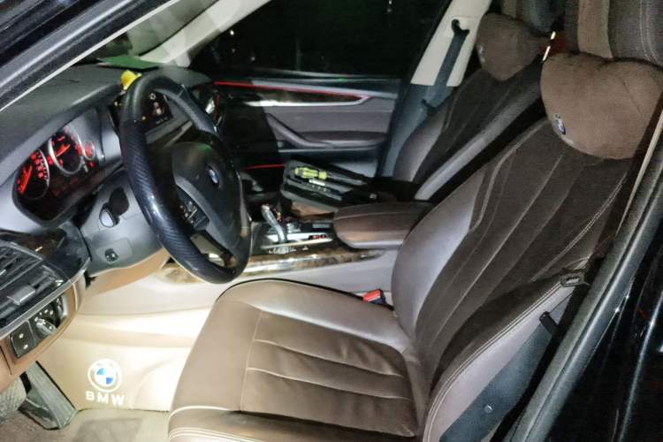 Used BMW X5 2015 xDrive28i Left Front Seat