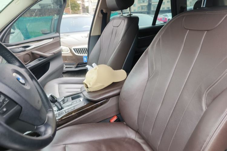 Used BMW X5 2015 xDrive28i Left Front Seat