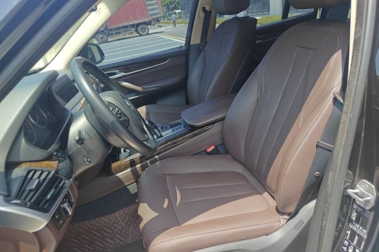 Used BMW X5 2015 xDrive28i Left Front Seat