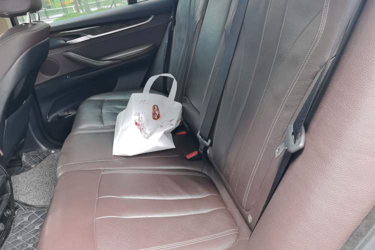 Used BMW X5 2015 xDrive28i Left Rear Seat