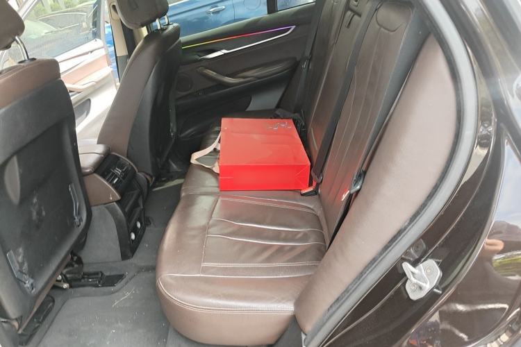 Used BMW X5 2015 xDrive28i Left Rear Seat