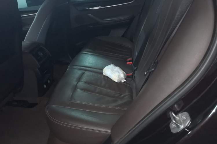 Used BMW X5 2015 xDrive28i Left Rear Seat