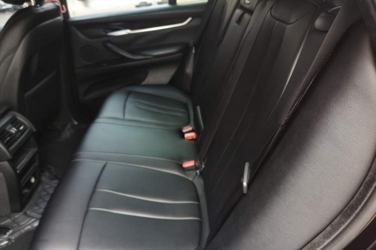 Used BMW X5 2015 xDrive28i Left Rear Seat