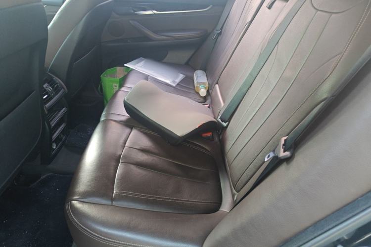 Used BMW X5 2015 xDrive28i Left Rear Seat