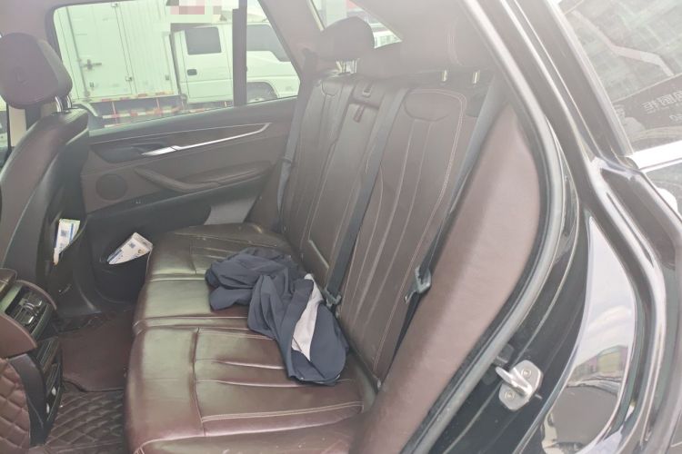 Used BMW X5 2015 xDrive28i Left Rear Seat