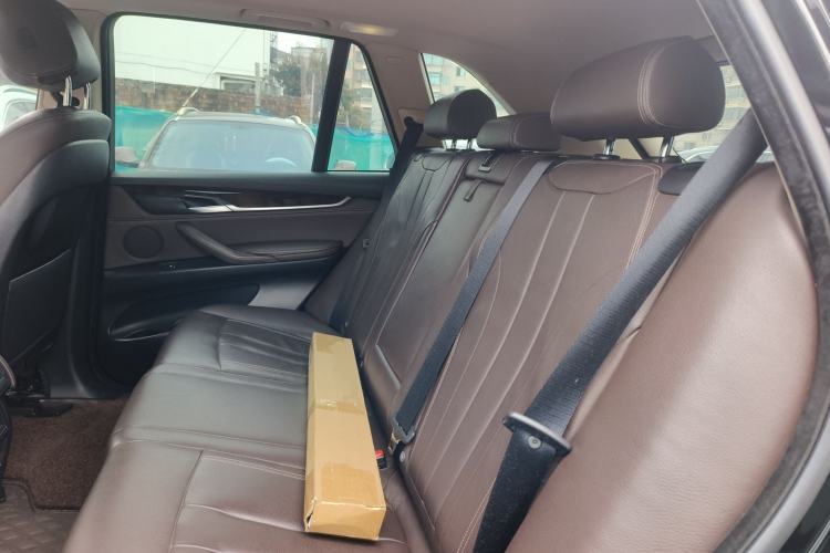 Used BMW X5 2015 xDrive28i Left Rear Seat