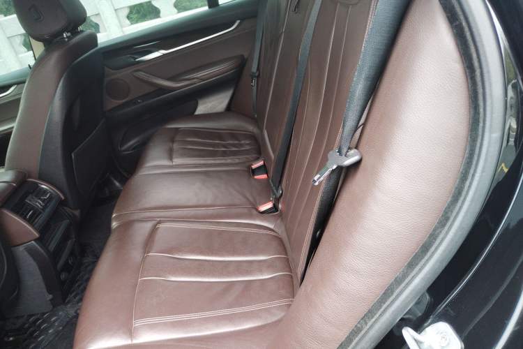 Used BMW X5 2015 xDrive28i Left Rear Seat
