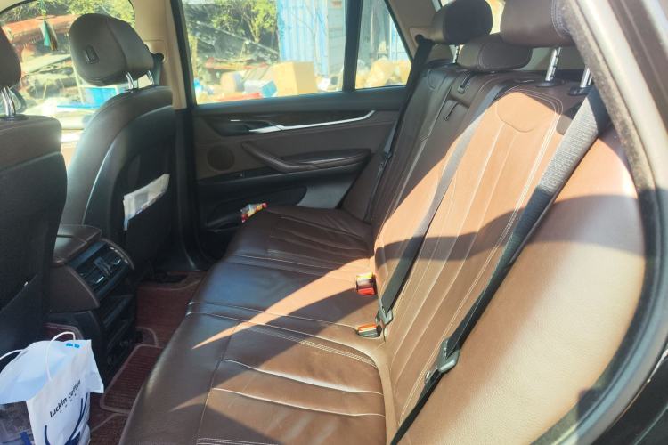 Used BMW X5 2015 xDrive28i Left Rear Seat