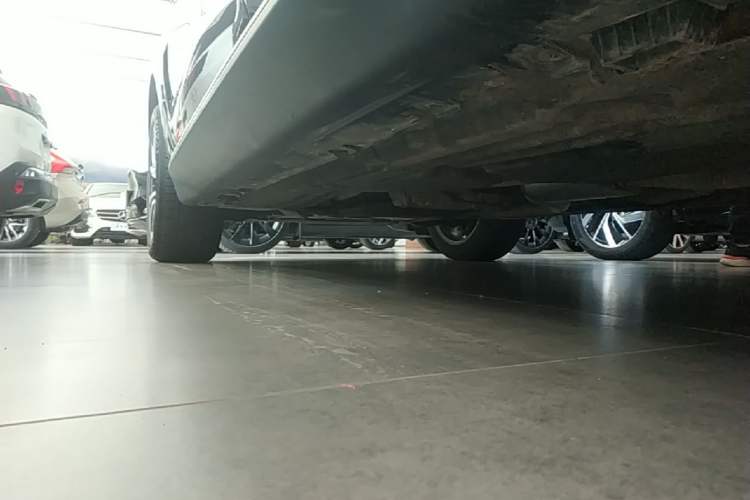 Used BMW X5 2015 xDrive28i Left Side Sill
