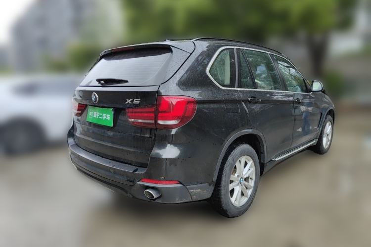 Used BMW X5 2015 xDrive28i Rear Right 45 Deg