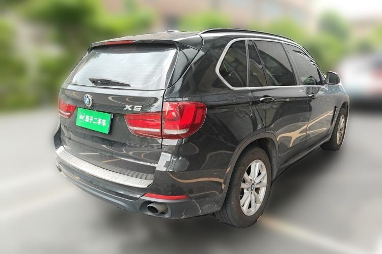 Used BMW X5 2015 xDrive28i Rear Right 45 Deg