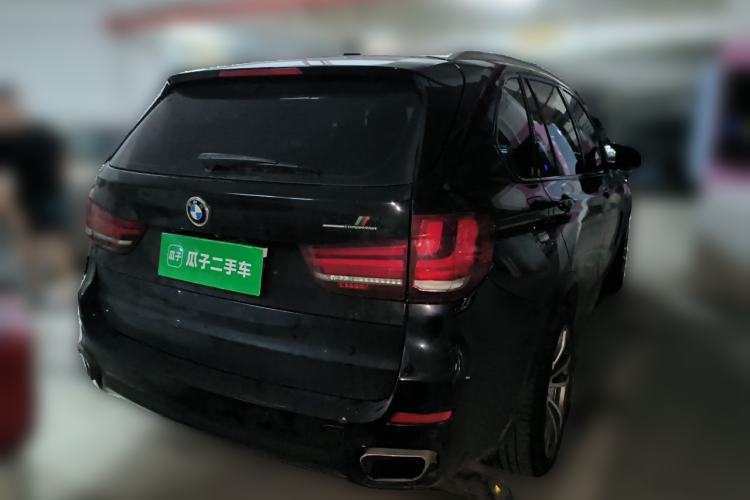 Used BMW X5 2015 xDrive35i U.S. specification Rear Right 45 Deg