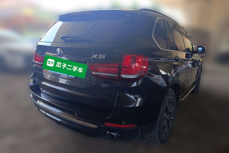 Used BMW X5  Rear Right 45 Deg