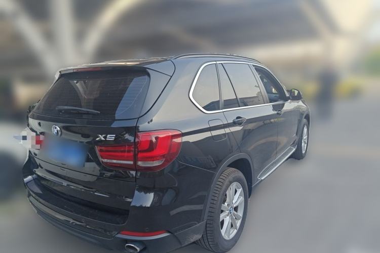 Used BMW X5 2015 xDrive28i Rear Right 45 Deg