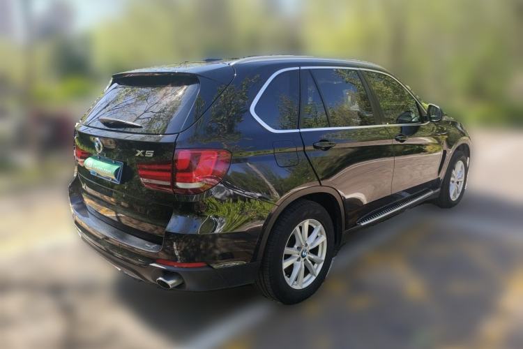 Used BMW X5 2015 xDrive35i China Limited Edition Rear Right 45 Deg