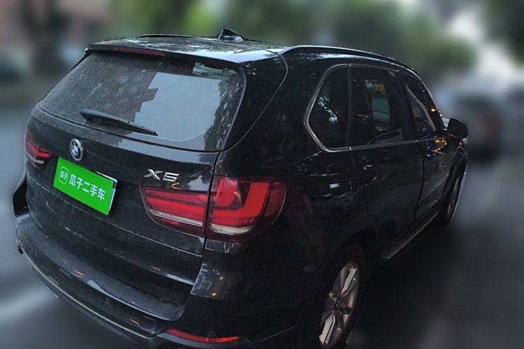 Used BMW X5 2015 xDrive28i Rear Right 45 Deg