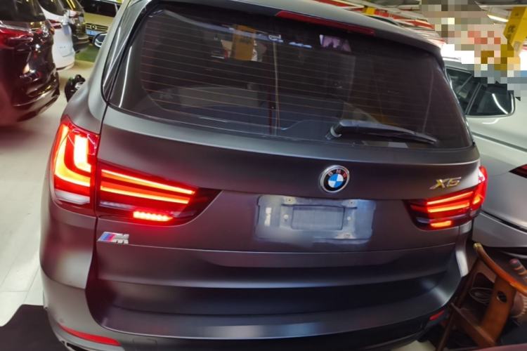 Used BMW X5 2015 xDrive28i Rear
