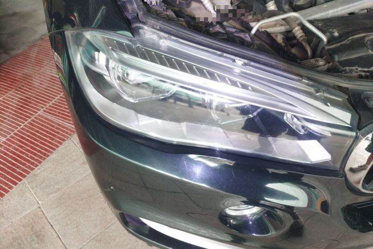 Used BMW X5  Right Front Headlight