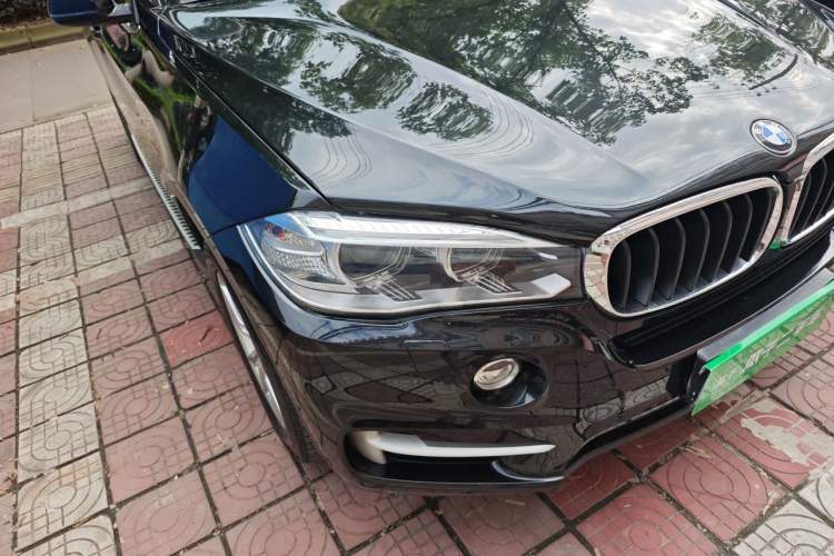 Used BMW X5 2015 xDrive28i Right Front Headlight