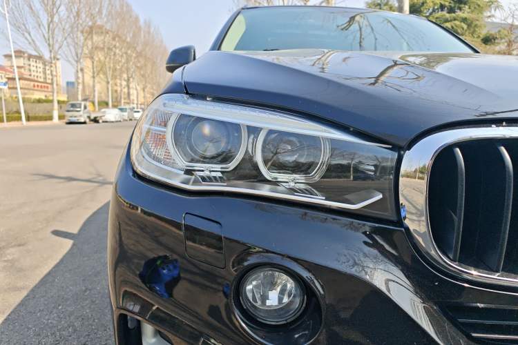 Used BMW X5 2015 xDrive28i Right Front Headlight