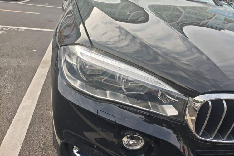 Used BMW X5 2015 xDrive28i Right Front Headlight